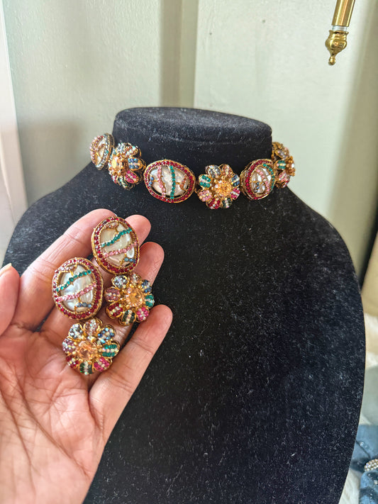 Naurattan Choker with earrings