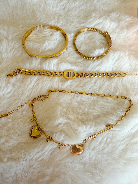 Gold plated 4 piece stacked set