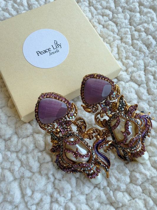 Mauve pearl earrings - Peace Lily